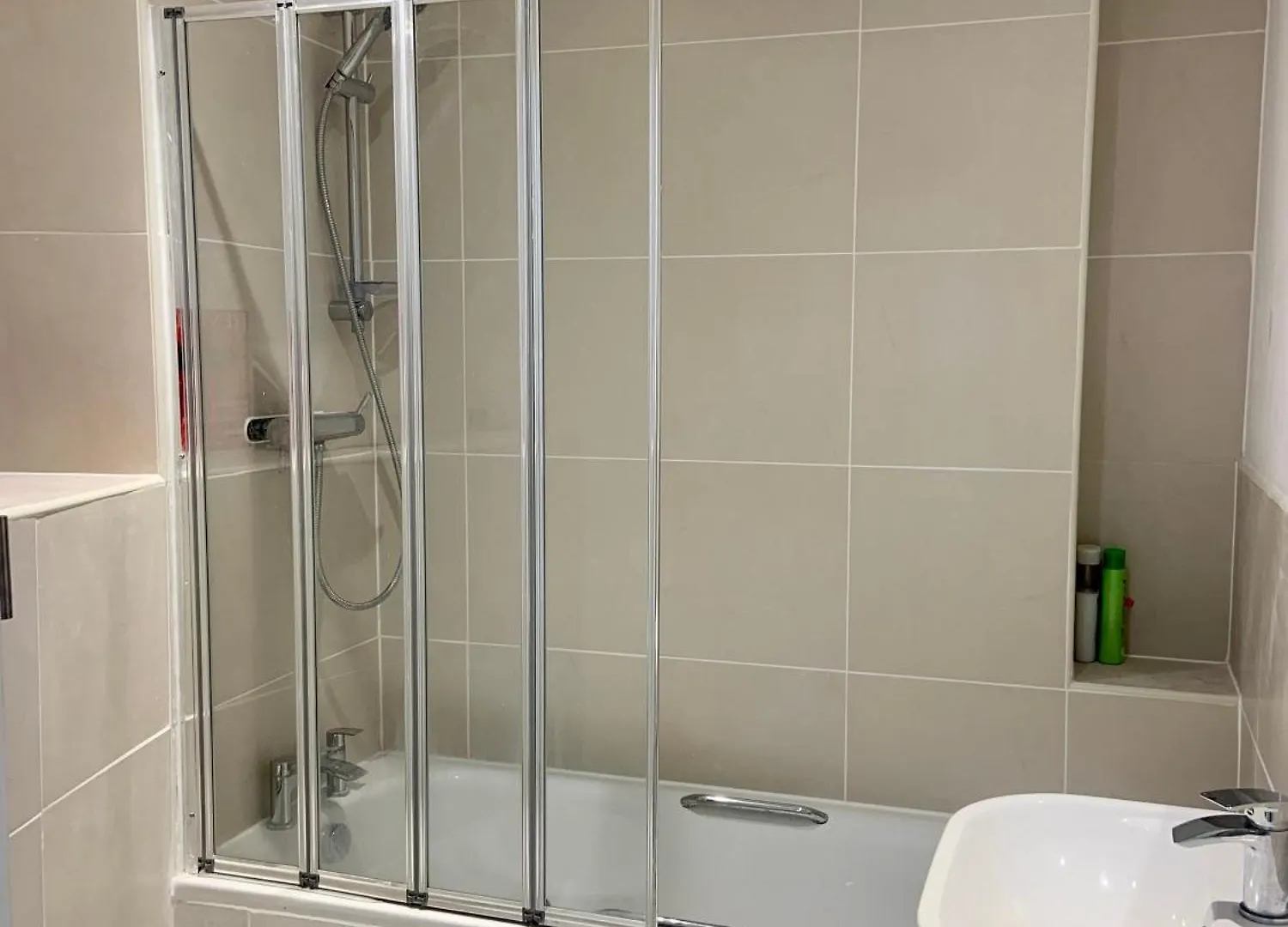Winners Of 2025 Traveller Award, Elegant Two Bedroom City Central Apartment With Netflix & Wifi Leeds Egyesült Királyság